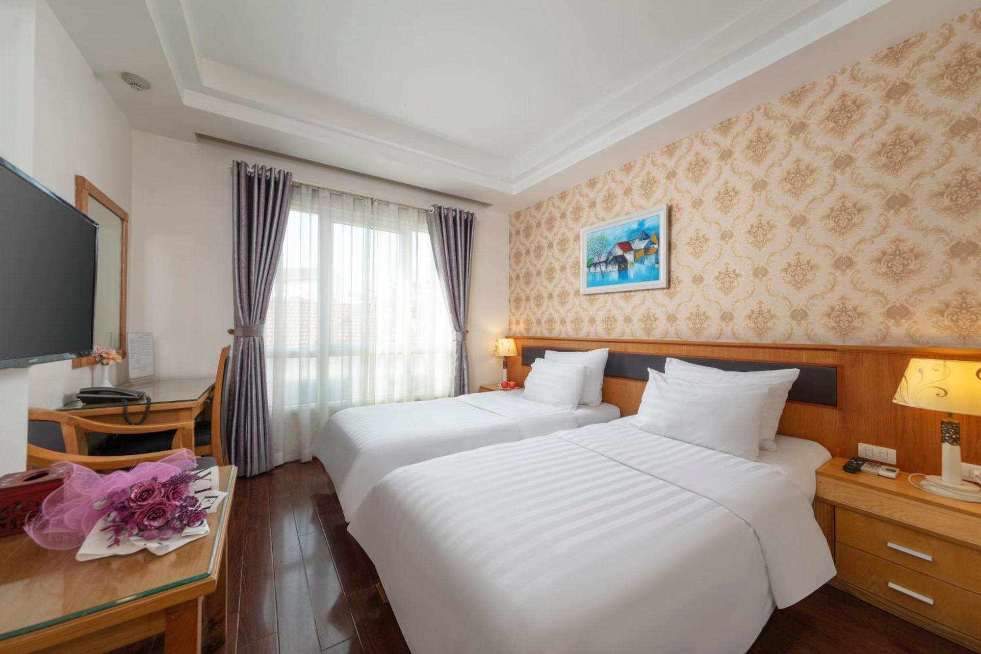 Hanoi Sky Hotel Exterior photo