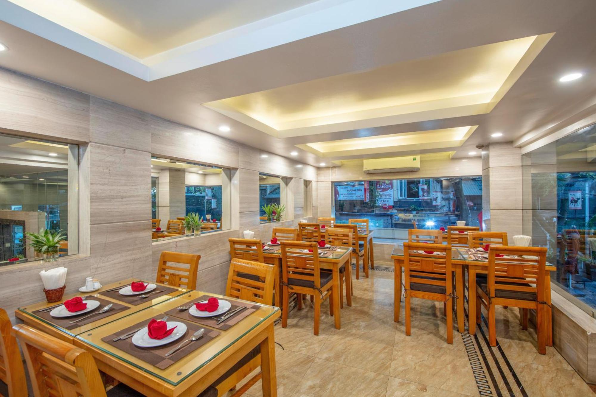 Hanoi Sky Hotel Exterior photo